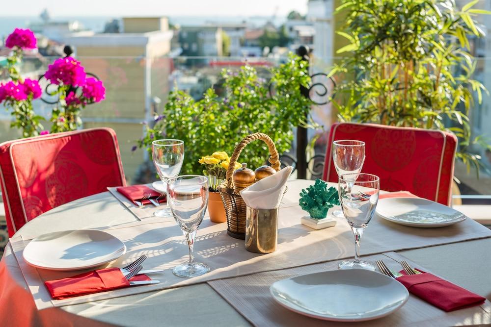 Tria Elegance Istanbul Hotell Eksteriør bilde